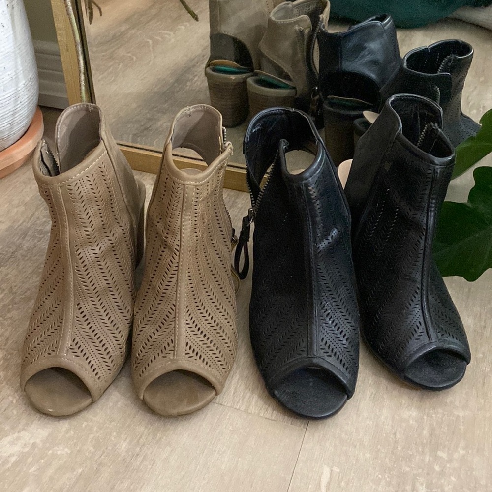 Leather Open toe ankle boot (black and tan pair)